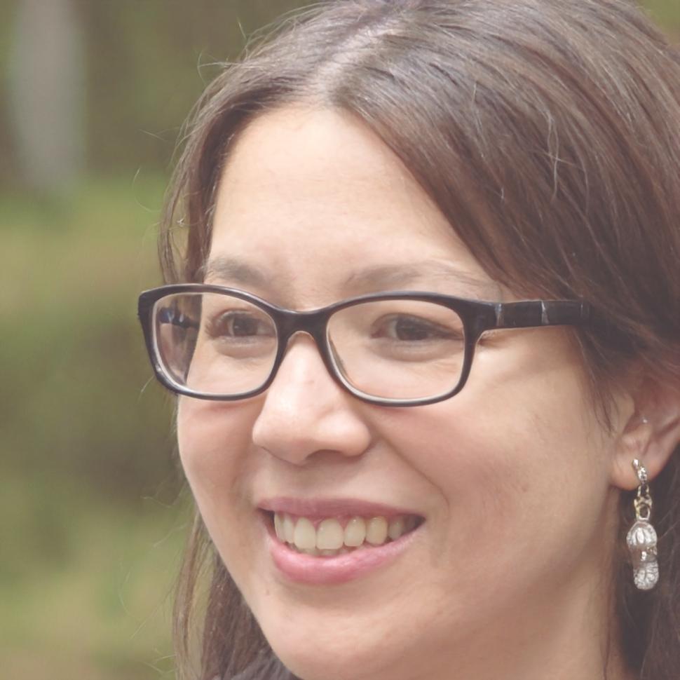 Dr. Marie Dubois, Directrice de Recherche Financière